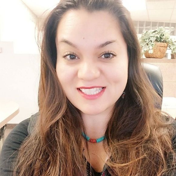 Meet your Posher, Celina - Picture 1 of 1